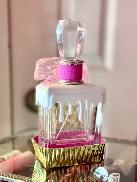 EMPTY BOTTLE Juicy Couture Viva La Juicy Sucré 3.4 Oz Perfume Collectors Home - Picture 2 of 3